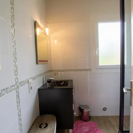 Casa vacanze Maison Rénovée Avec Wifi Et Terrasse à - Fr-1-616-74