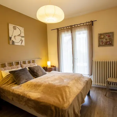 Maison Renovee Avec Wifi Et Terrasse A - Fr-1-616-74